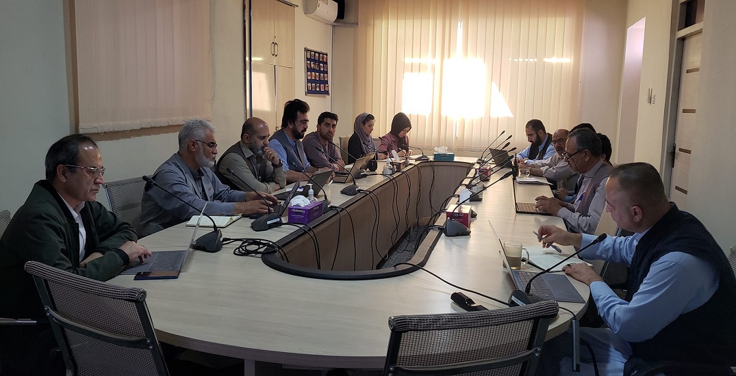Senior Management Team Weekly Meeting