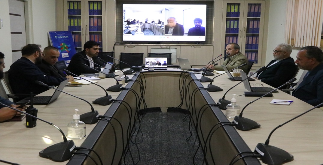 SMT (Senior Management Team)