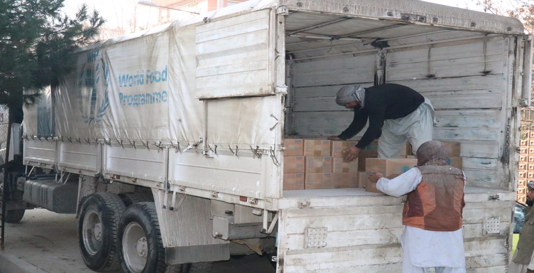 Receive of SUPER CEREAL Packages from WFP
